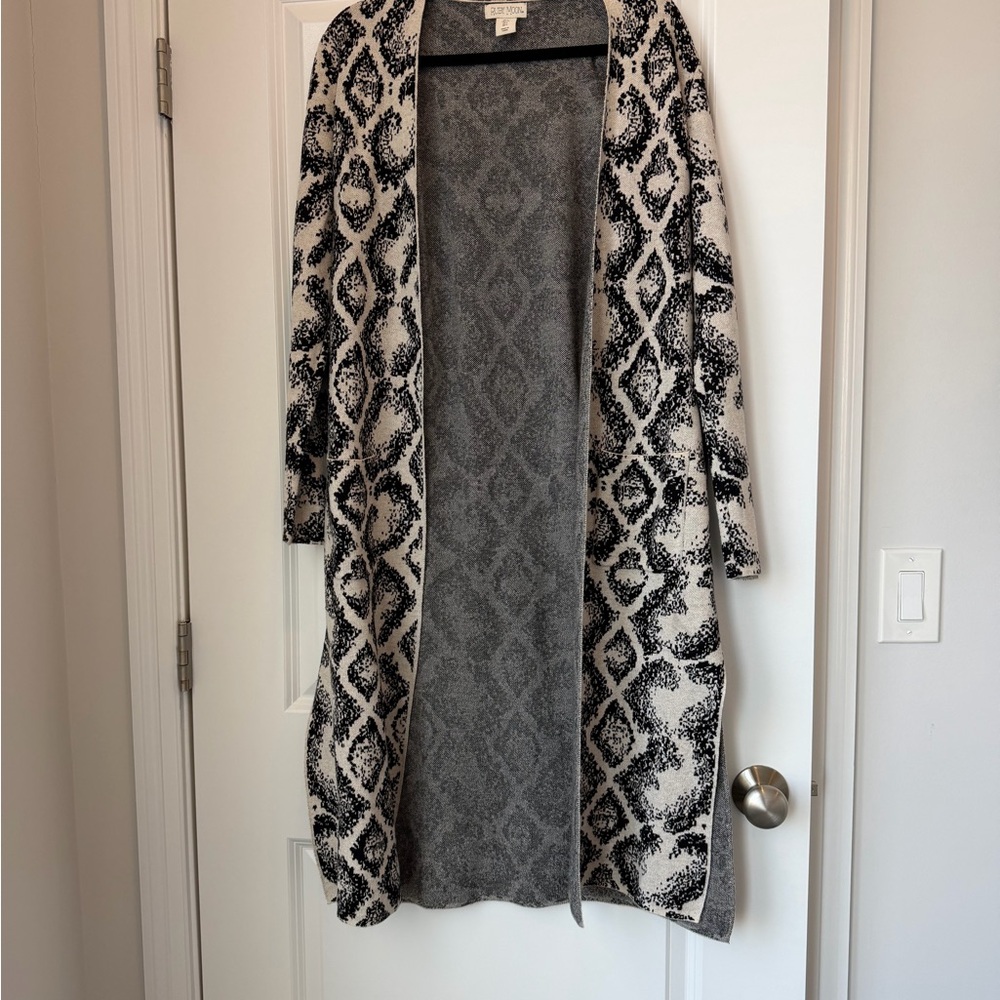 Long Open-Front Black & Cream Patterned Cardigan